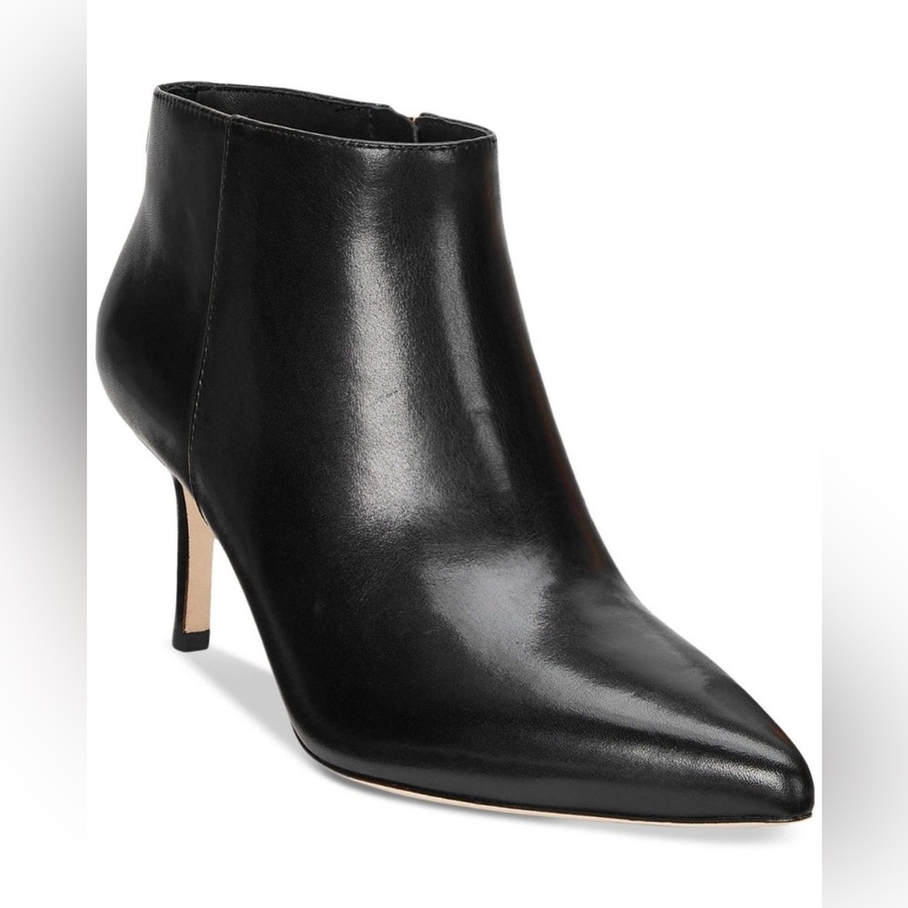 NIB Lauren Ralph Lauren Lizie Heeled bootie black leather size 6.5